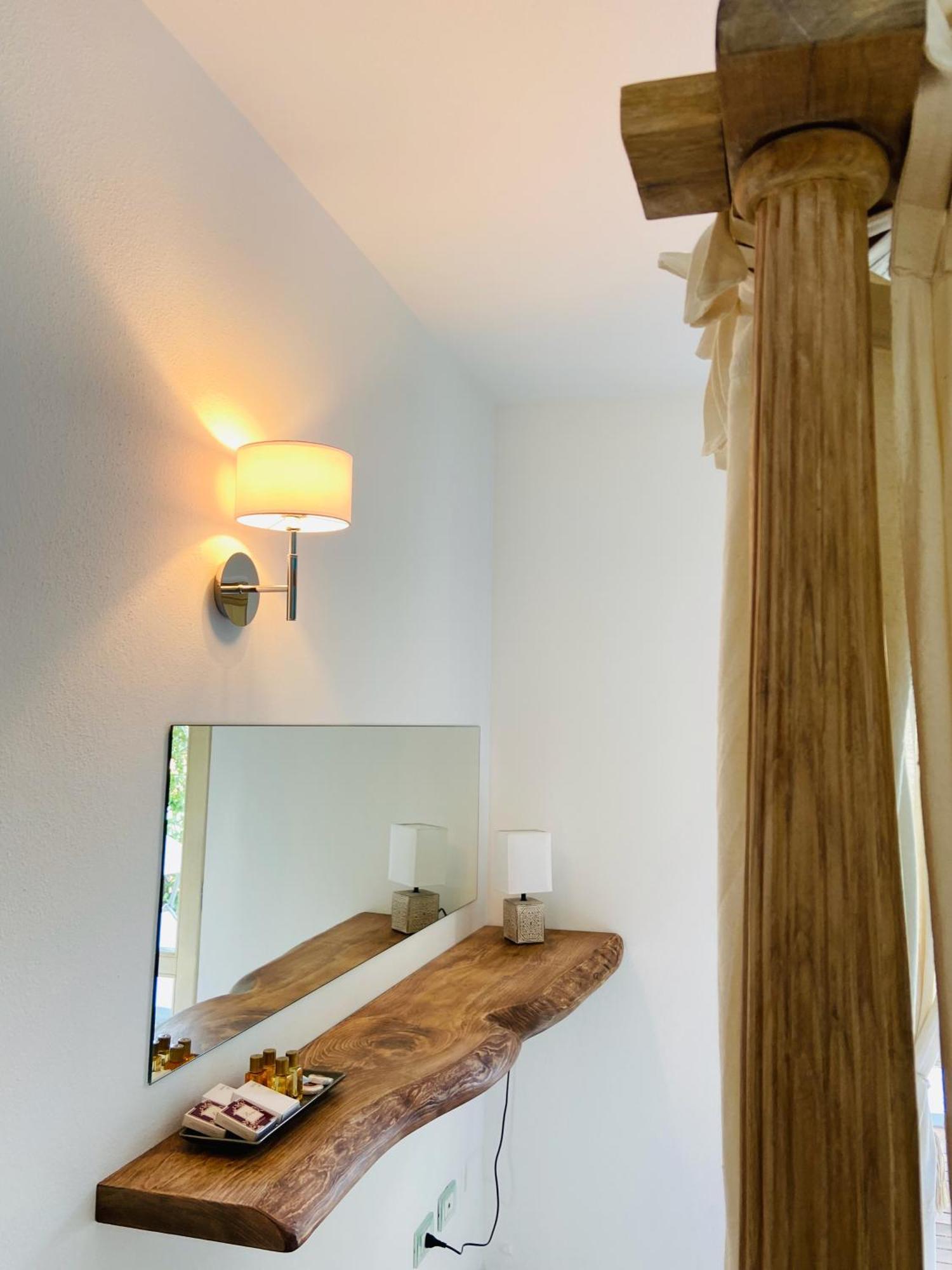 Lotus Wellness Apartment - Resort Ginestre - Palau - Sardinia 외부 사진